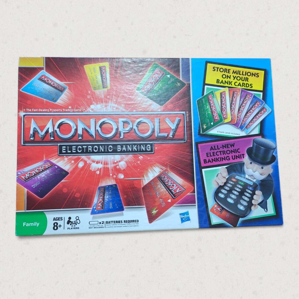 2011 Hasbro Monopoly Electronic Banking Board Game Family Night Complete